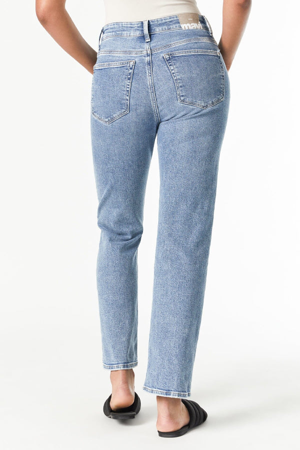 High Rise Cheeky Straight Jeans
